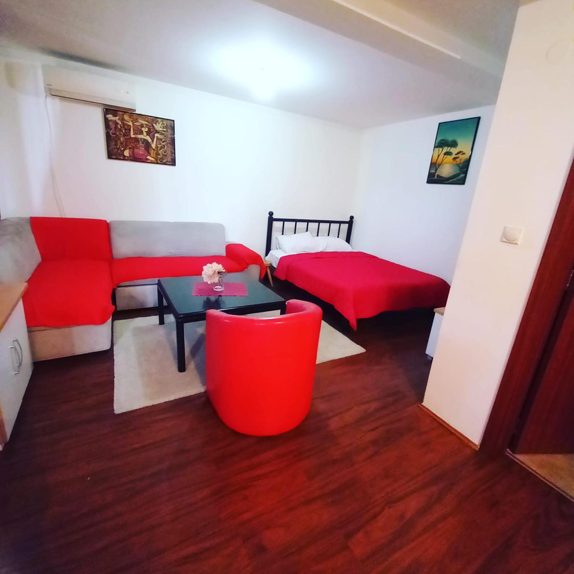 Apartment Dina